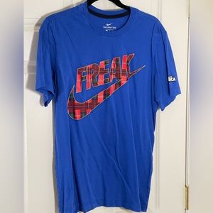 Nike T-shirt size M